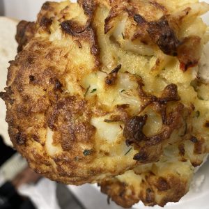 Jumbo Lump Crab Cakes (2 count)